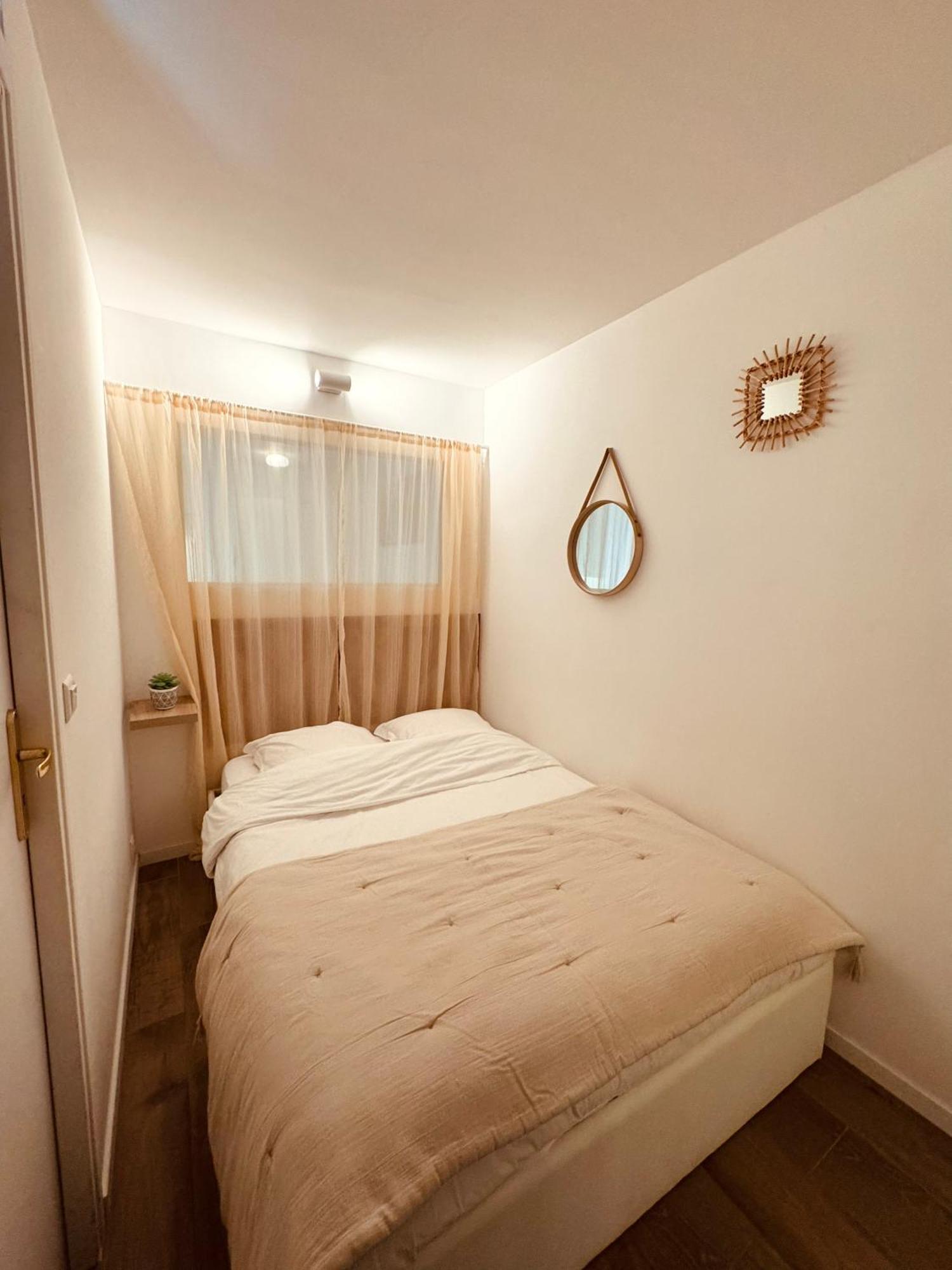 Claelle Appartment - 200M Beach Mandelieu-la-Napoule Exterior photo
